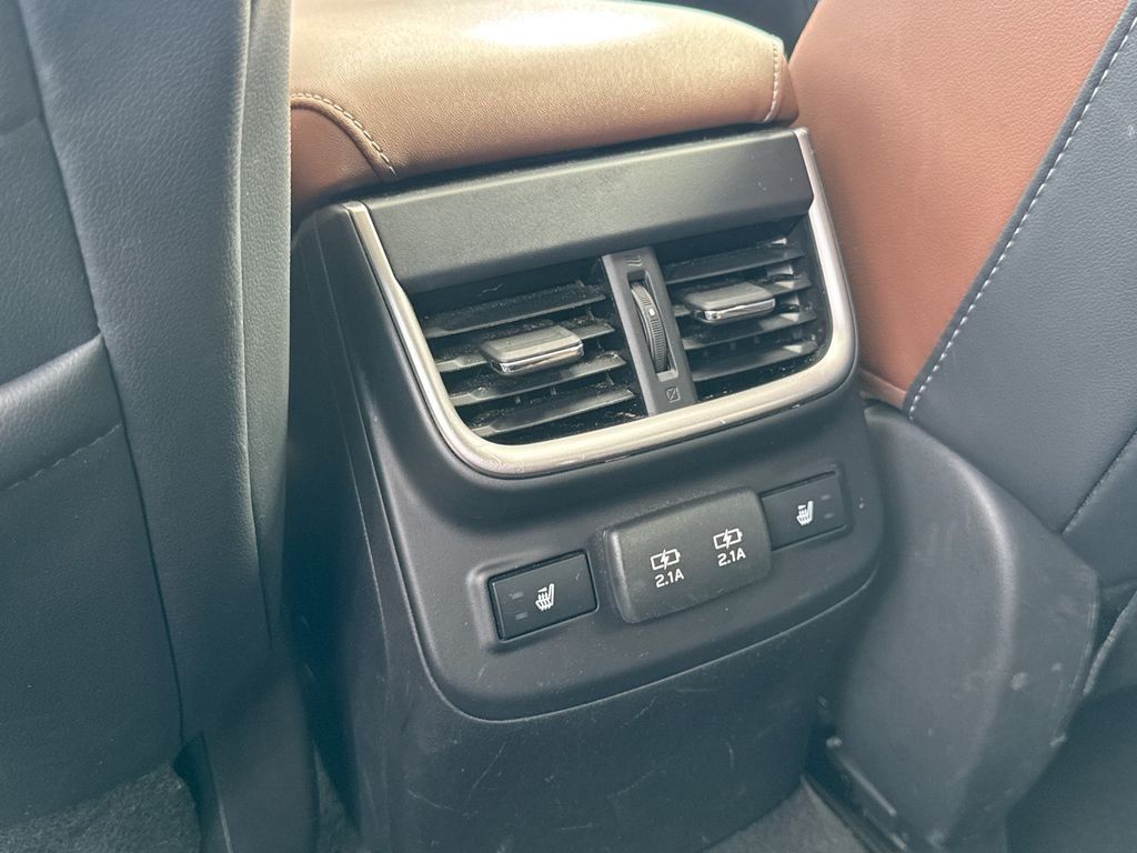 Used 2020 Subaru Outback Touring XT AWD/4WD image 33