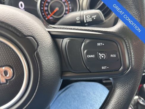 Used 2023 Jeep Gladiator Sport image 22