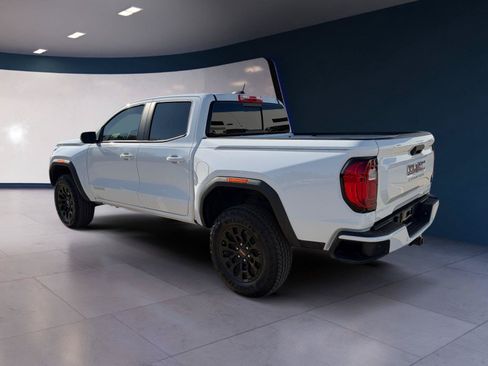 Used 2026 GMC Canyon Elevation RWD image 3