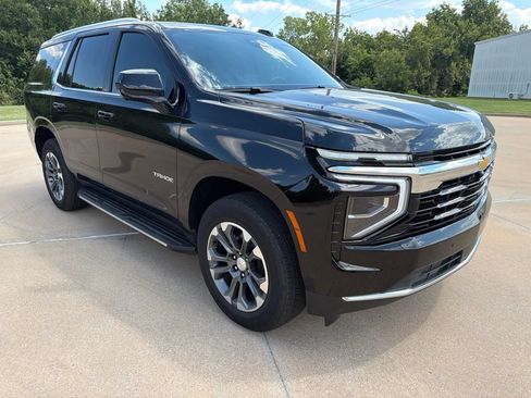 Used 2026 Chevrolet Tahoe LS RWD image 7