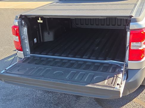 Used 2022 Ford Maverick XL w/ Equipment Group 100A Standard image 9