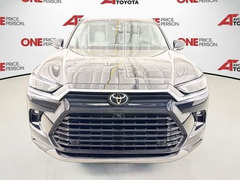 Certified 2024 Toyota Grand Highlander Limited image 2