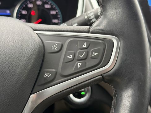 Used 2023 Chevrolet Equinox LT image 20