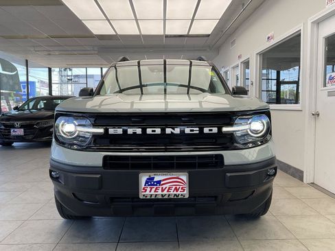 Used 2023 Ford Bronco Sport Outer Banks w/ Tech Package AWD/4WD image 2