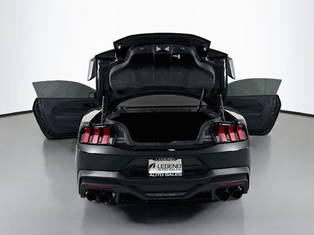 Used 2025 Ford Mustang Dark Horse w/ Dark Horse Handlin Package RWD image 27