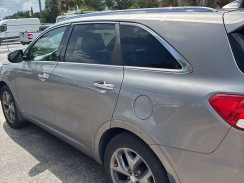 Used 2016 Kia Sorento SX AWD/4WD image 6