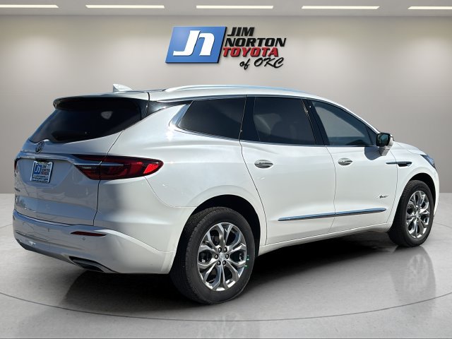 Used 2021 Buick Enclave Avenir w/ Avenir Technology Package FWD image 5
