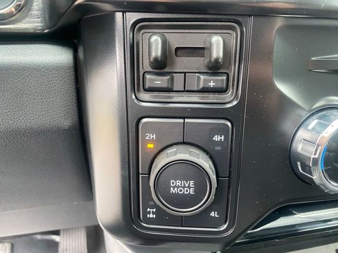 New 2026 Ford F350 Lariat w/ Black Appearance Package image 23