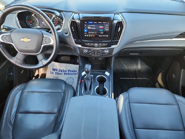 Used 2021 Chevrolet Traverse LT w/ LT Premium Package AWD/4WD image 17