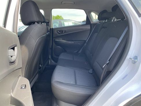 Certified 2023 Hyundai Kona SEL AWD/4WD image 13