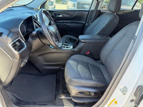 Used 2018 Chevrolet Equinox LT AWD/4WD image 10