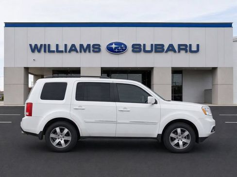 Used 2015 Honda Pilot Touring image 9