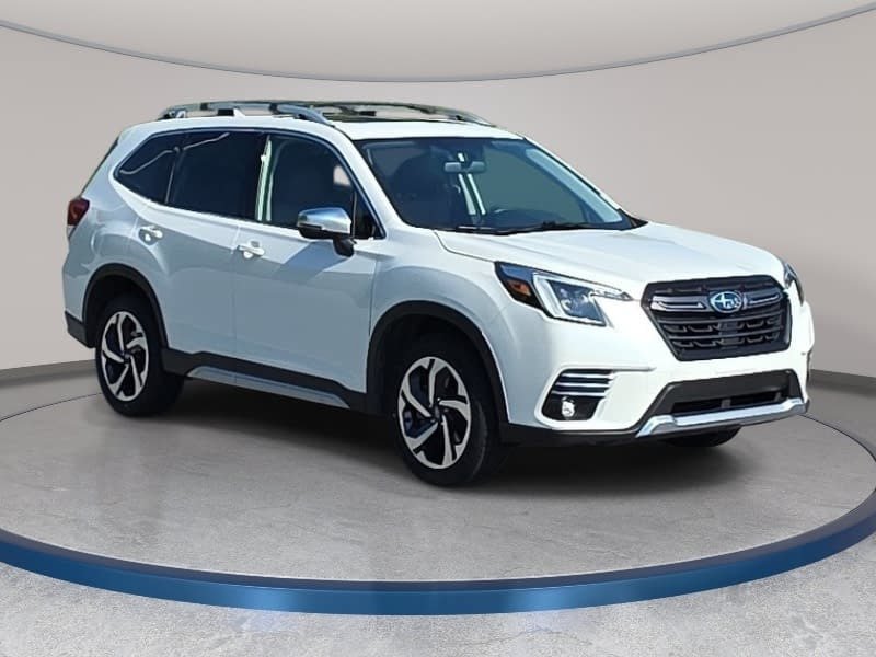 Used 2023 Subaru Forester Touring AWD/4WD image 3