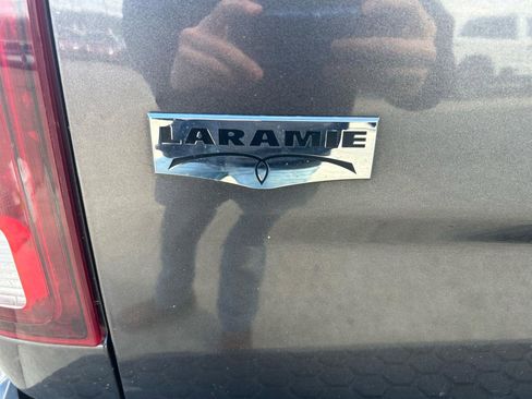 Used 2018 RAM 3500 Laramie w/ Sport Appearance Group image 9