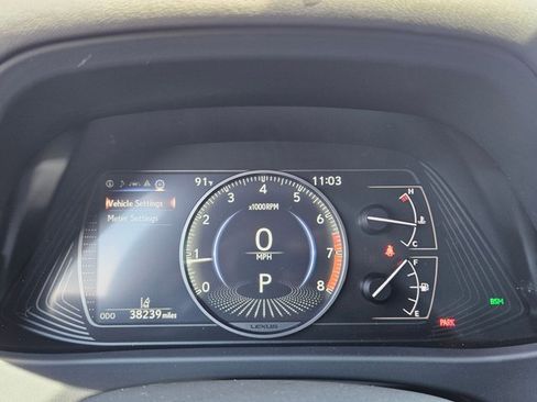 Used 2022 Lexus UX 200 FWD image 11