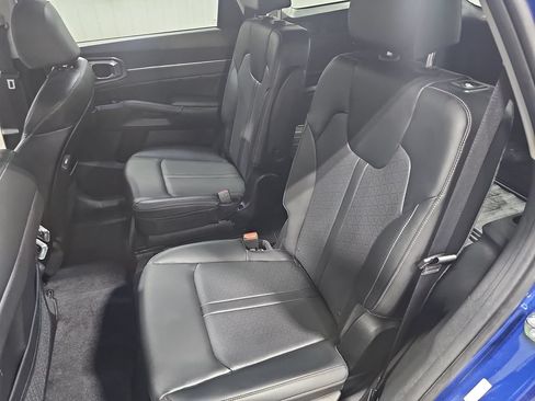Certified 2023 Kia Sorento SX AWD/4WD image 14