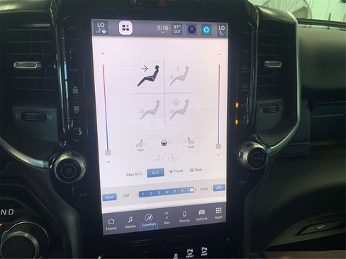 Used 2025 RAM 1500 Big Horn image 25