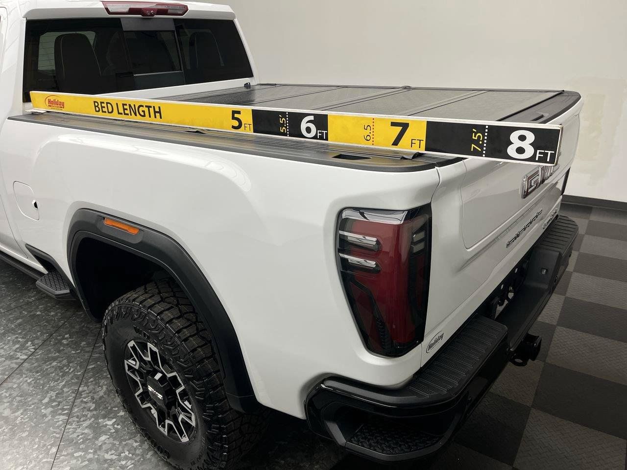 Used 2024 GMC Sierra 2500 AT4X AWD/4WD image 34