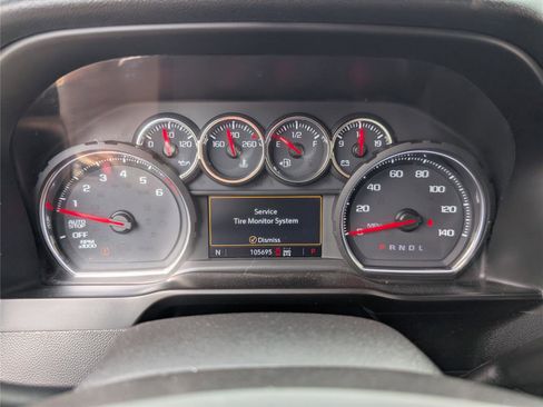 Used 2019 Chevrolet Silverado 1500 LT Trail Boss w/ Bed Protection Package image 23