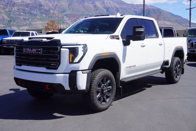 Used 2026 GMC Sierra 3500 AT4 w/ AT4 Premium Plus Package AWD/4WD image 1