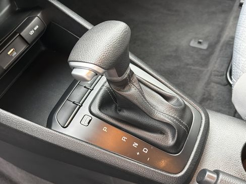 Used 2023 Kia Rio S image 33