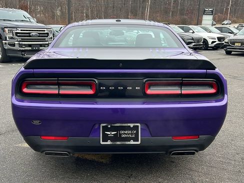 Used 2018 Dodge Challenger R/T image 4