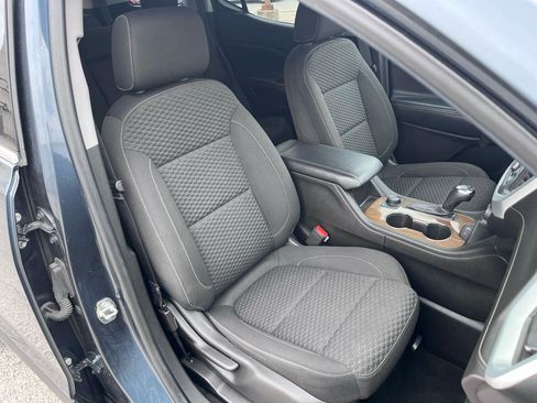Used 2019 GMC Acadia SLE AWD/4WD image 19