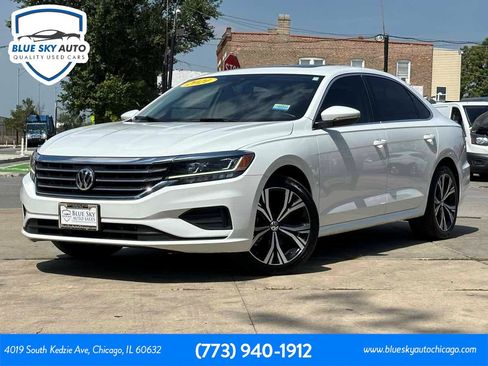 Used 2021 Volkswagen Passat 2.0T SE FWD image 1