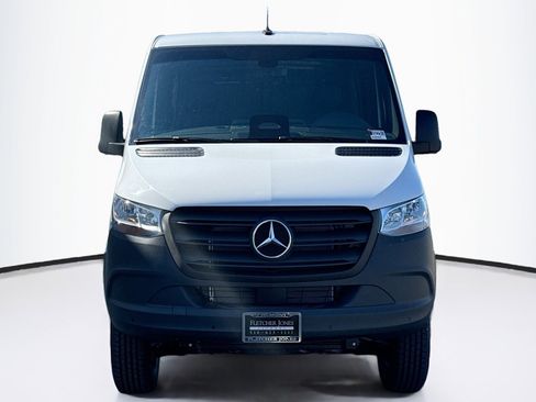 New 2025 Mercedes-Benz Sprinter 2500 image 2