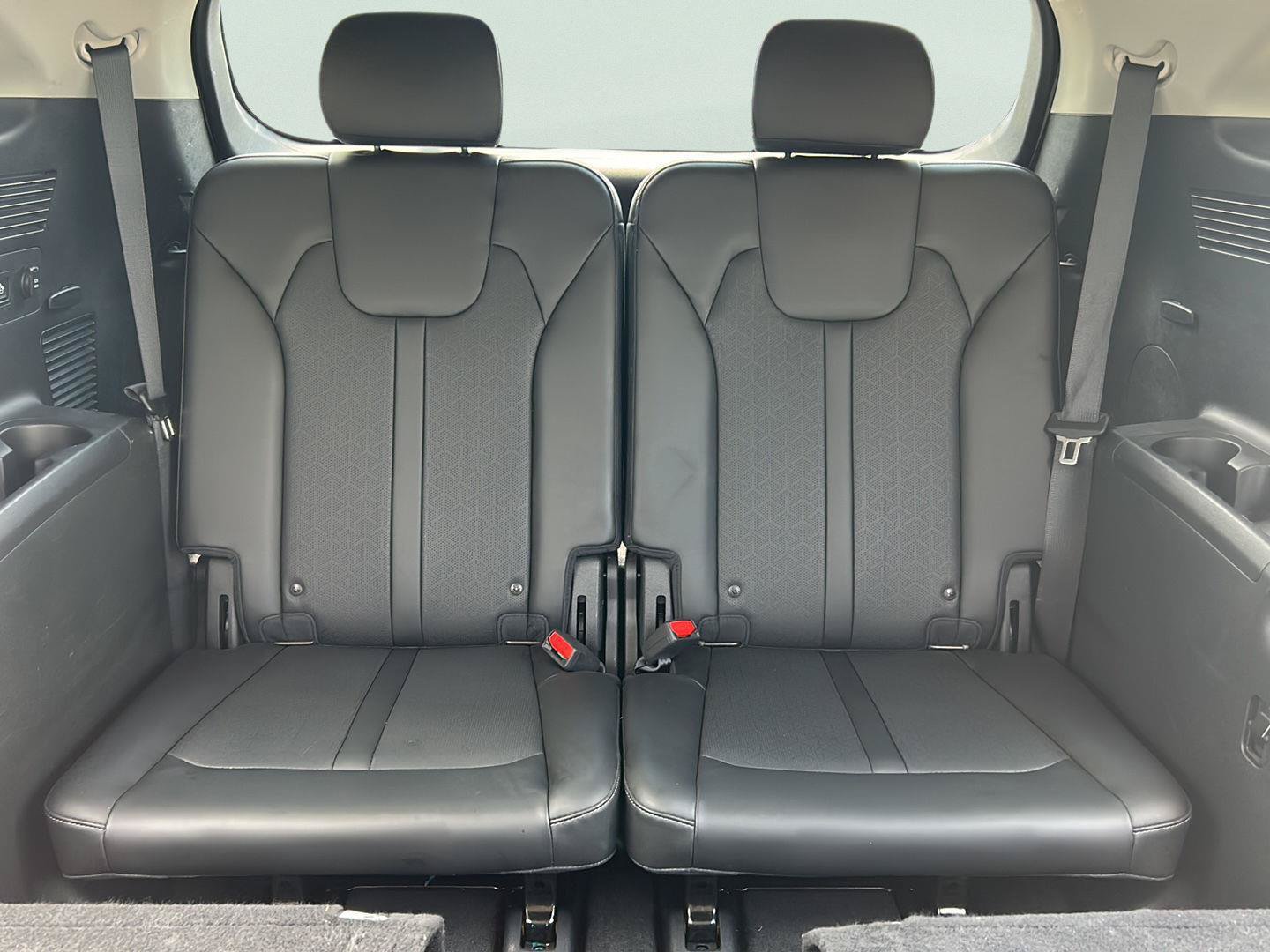 Used 2023 Kia Sorento SX FWD image 24