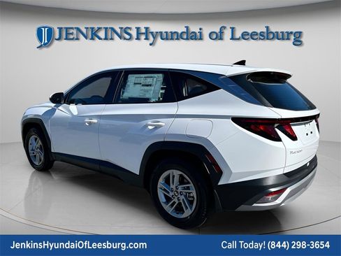 New 2026 Hyundai Tucson SE image 7