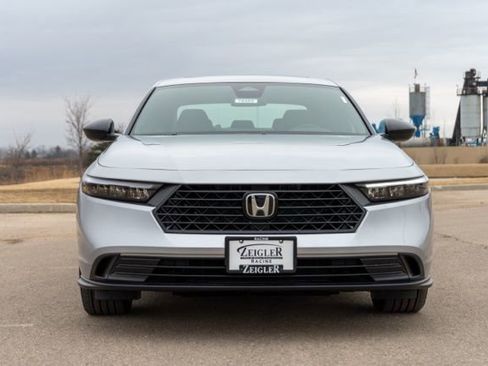 New 2026 Honda Accord SE image 2