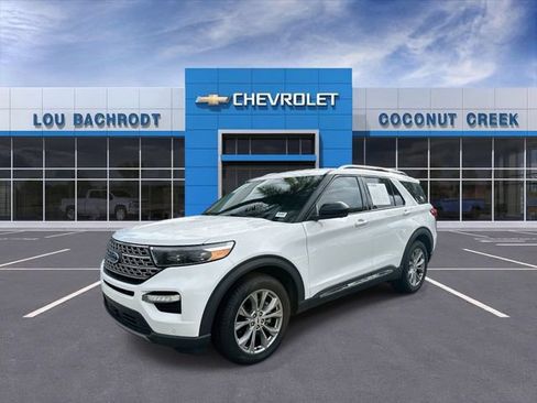 Used 2023 Ford Explorer Limited RWD image 4