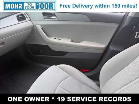 Used 2019 Hyundai Sonata SE FWD image 25