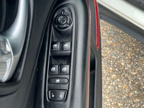 Used 2020 Jeep Compass Trailhawk AWD/4WD image 5