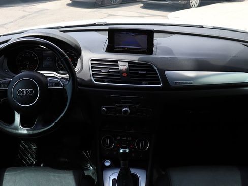 Used 2018 Audi Q3 2.0T Premium w/ Convenience Package AWD/4WD image 33