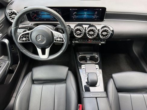 Certified 2019 Mercedes-Benz A 220 image 4
