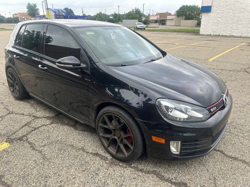 Used 2014 Volkswagen GTI Driver's Edition FWD image 18