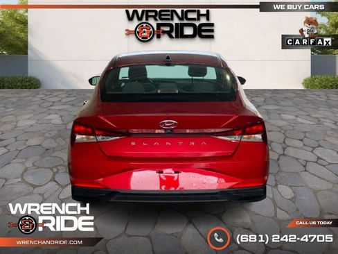 Used 2022 Hyundai Elantra SEL w/ Convenience Package image 8