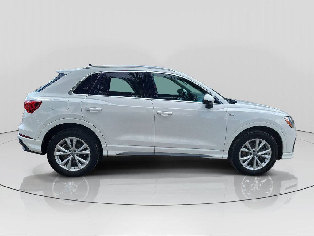 Used 2021 Audi Q3 2.0T Premium w/ Convenience Package AWD/4WD image 8