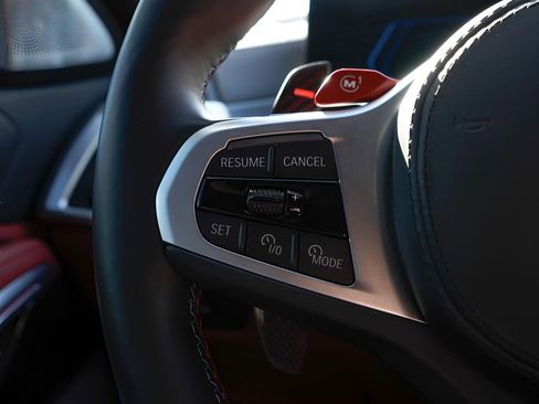 Used 2025 BMW X6 M Competition w/ Executive Package image 23