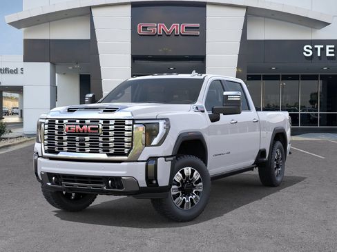 New 2026 GMC Sierra 2500 Denali w/ Denali Reserve Package AWD/4WD image 6