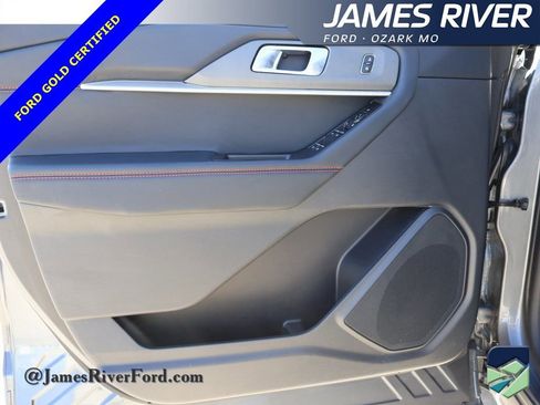 Certified 2025 Ford Explorer ST-Line w/ ST-Line Street Pack image 22