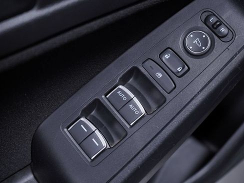 Used 2022 Honda Civic LX image 18
