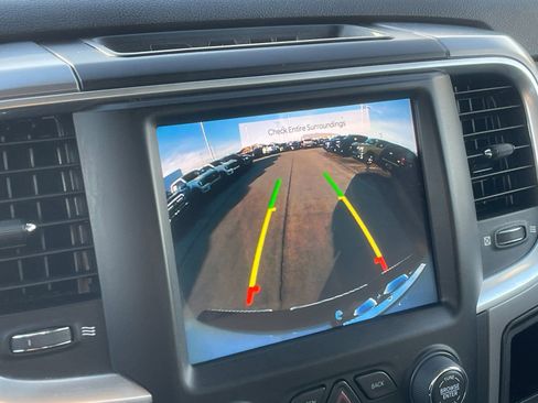 Used 2022 RAM 1500 Classic SLT w/ Electronics Convenience Group image 20