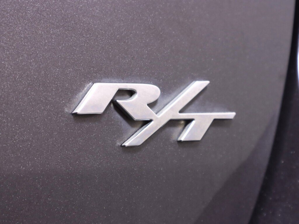 Used 2019 Dodge Durango R/T w/ Technology Group AWD/4WD image 45