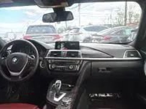 Used 2016 BMW 328i xDrive Sedan AWD/4WD image 6