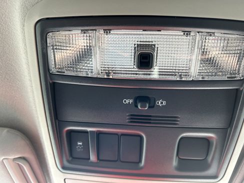 Used 2017 Toyota 4Runner SR5 image 25