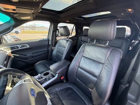 Used 2014 Ford Explorer Limited image 12