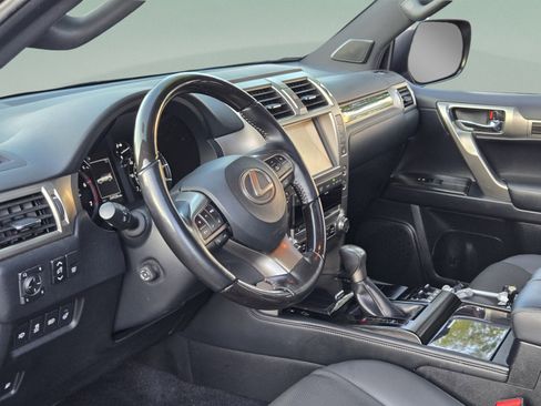 Certified 2021 Lexus GX 460 Premium w/ Premium Package AWD/4WD image 9